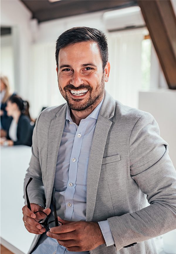 smiling-man Führungskräftetraining